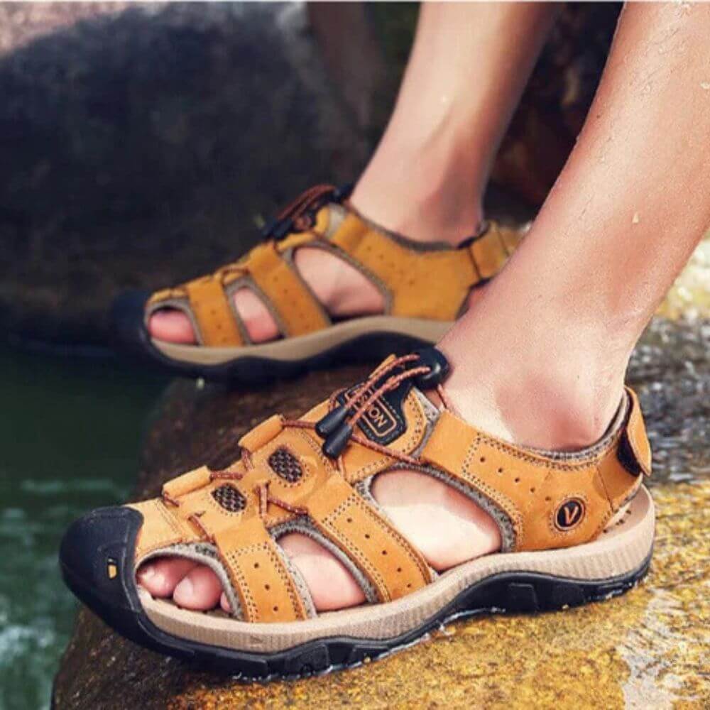 Comfortable Closed-Toe Outdoor Sports Sandals