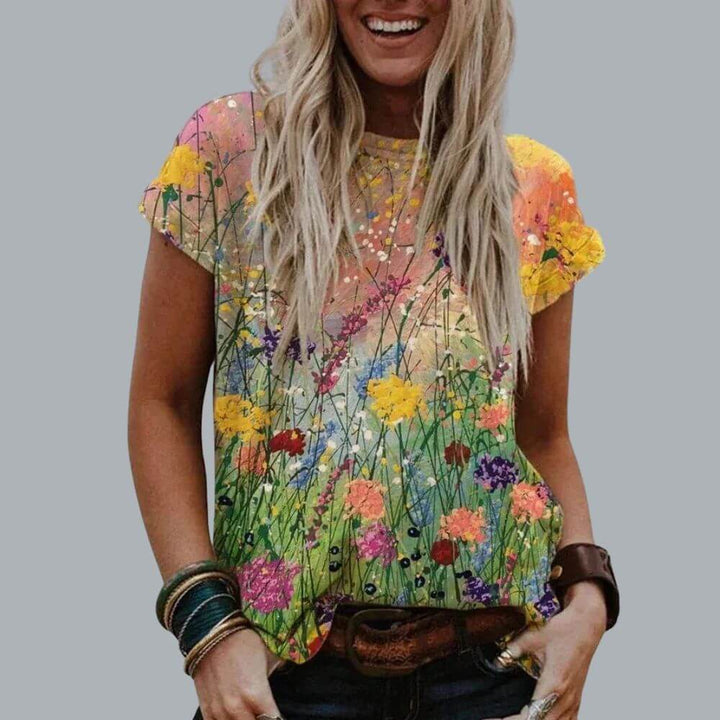 Women’s Floral Graphic T-Shirt – Casual Short Sleeve Printed Top