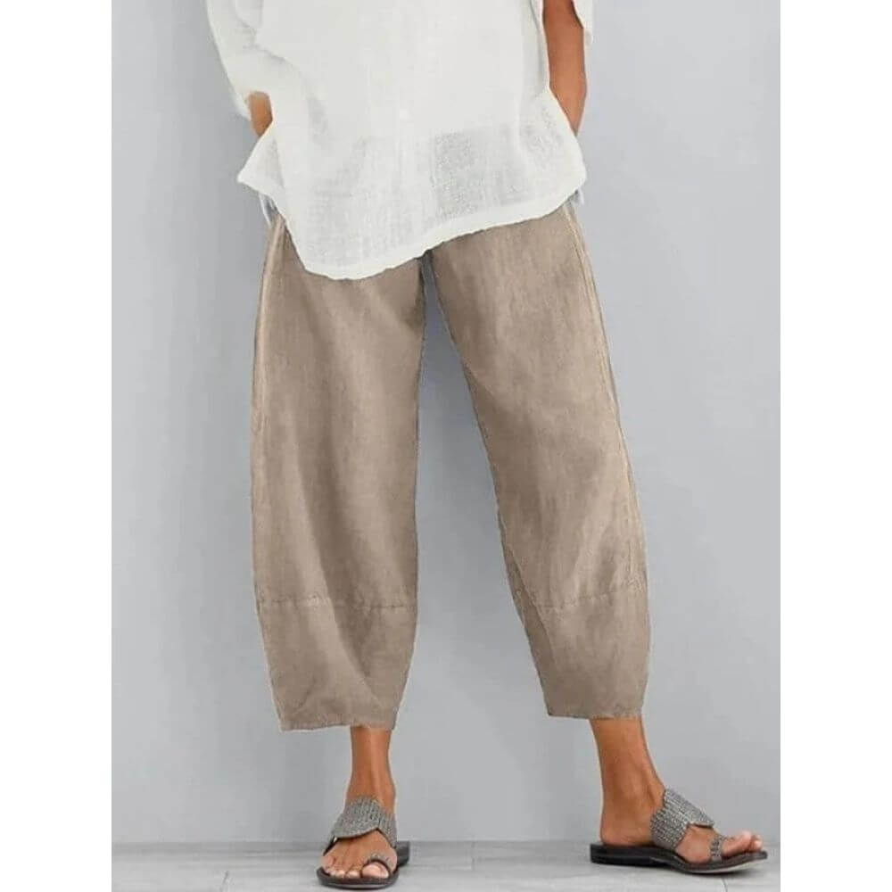 Loose Fit Cropped Trousers for Women – Casual High-Waisted Everyday Style