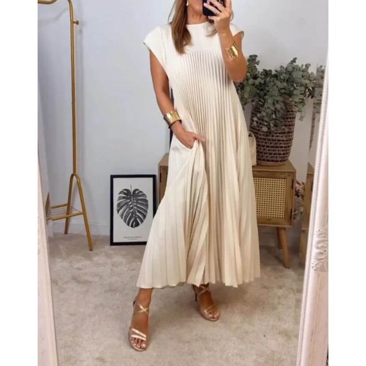 Pleated Maxi Dress for Women – Elegant Flowy Style