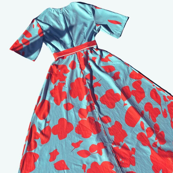 Floral Maxi Wrap Dress with Deep V-Neckline – Elegant Summer Style