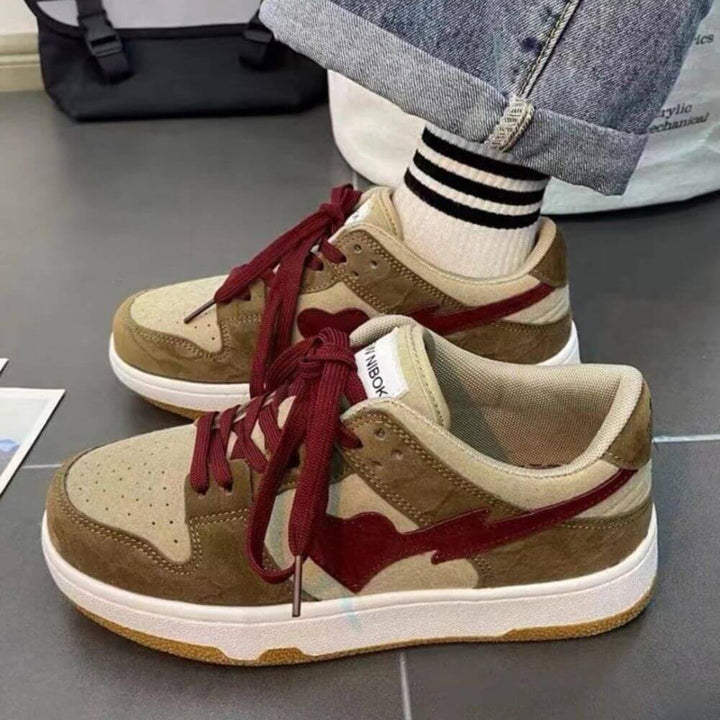 Comfortable Casual Low-Top Women’s Sneakers