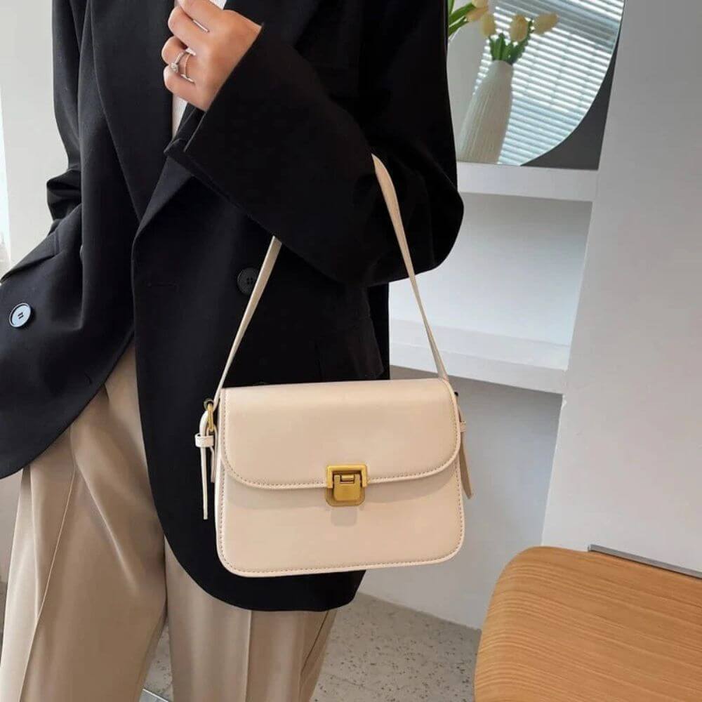 Minimalist Shoulder Bag for Women – Elegant Crossbody Style