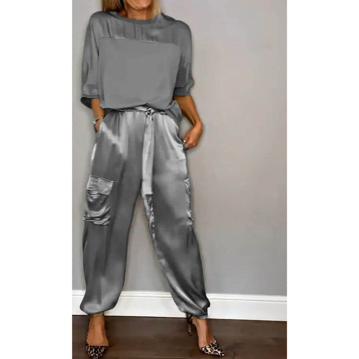 Casual Two-Piece Loungewear Set for Women – Relaxed Fit Matching Outfit
