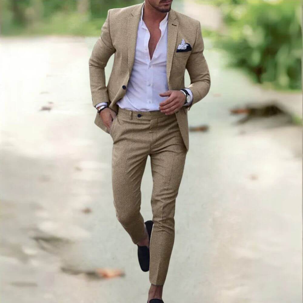 Slim Fit Men’s Two Piece Suit – Modern Formal Wear