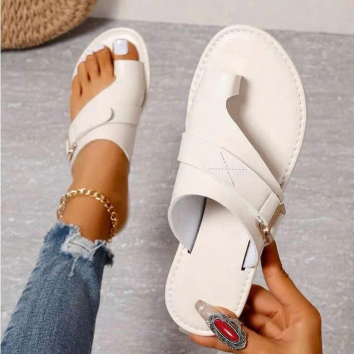 Comfortable Summer Toe-Ring Flat Sandals