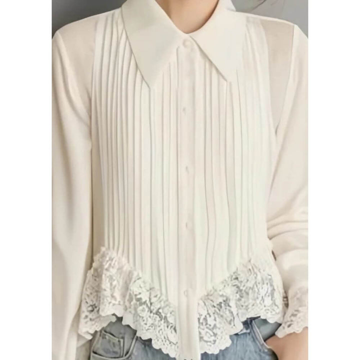 Vintage Style Women’s Blouse with Elegant Trim Detail – Long Sleeve