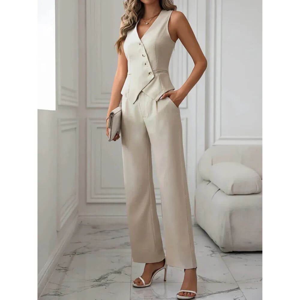 Elegant Sleeveless Blazer and Pants for Women – Tailored Look