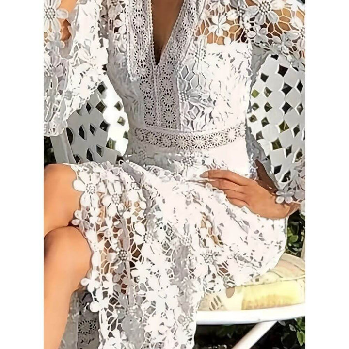 White Floral Midi Dress – Elegant Summer Style for Women
